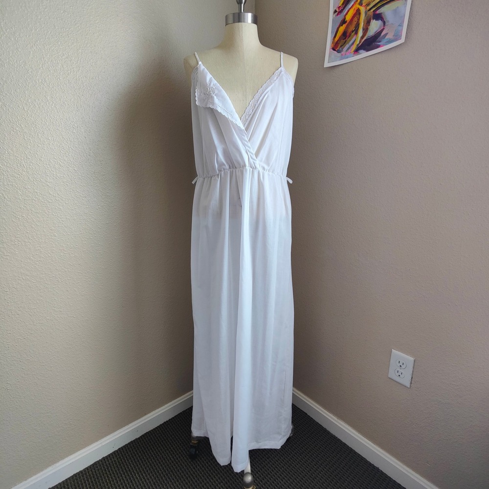 Vintage 80s Sears White Eyelet Lace Maxi Nightgown Cotton Blend Sheer Medium USA